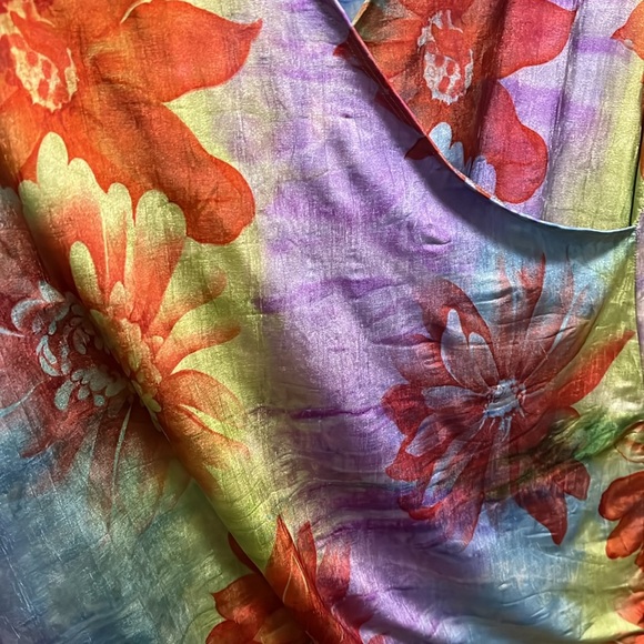 Beautiful Spring Tee - Picture 4 of 4